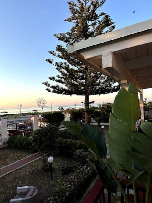 Le Dimore Di Maria Manfredonia Bagian luar foto